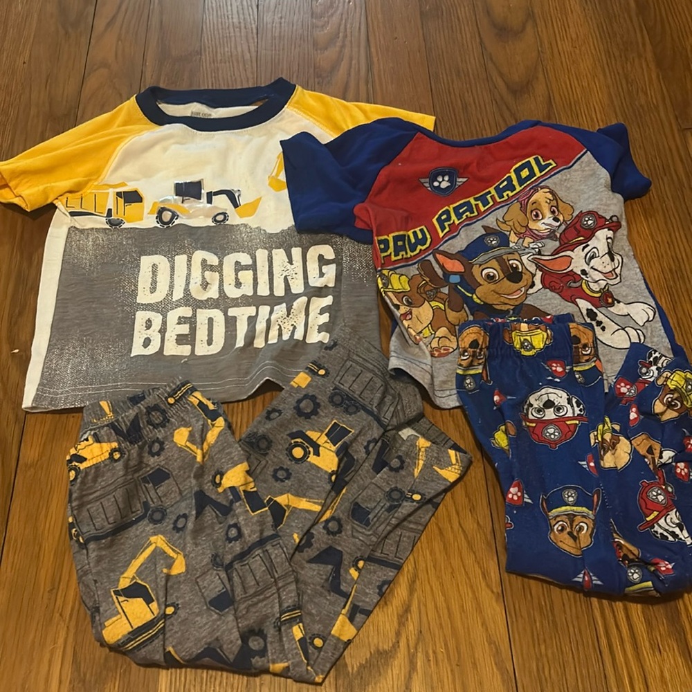 2T Short Sleeve Pajama Set Bundle Set Lot Paw Patrol Construction Truck
